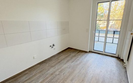 Erstbezug nach Sanierung! 3 Zimmer Wohnung mit Dusche und Balkon!